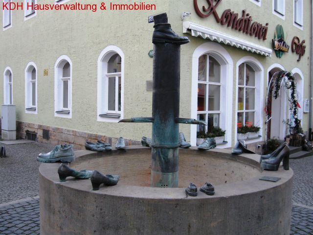 Der Schuhbrunnen von Peter Fritzsche